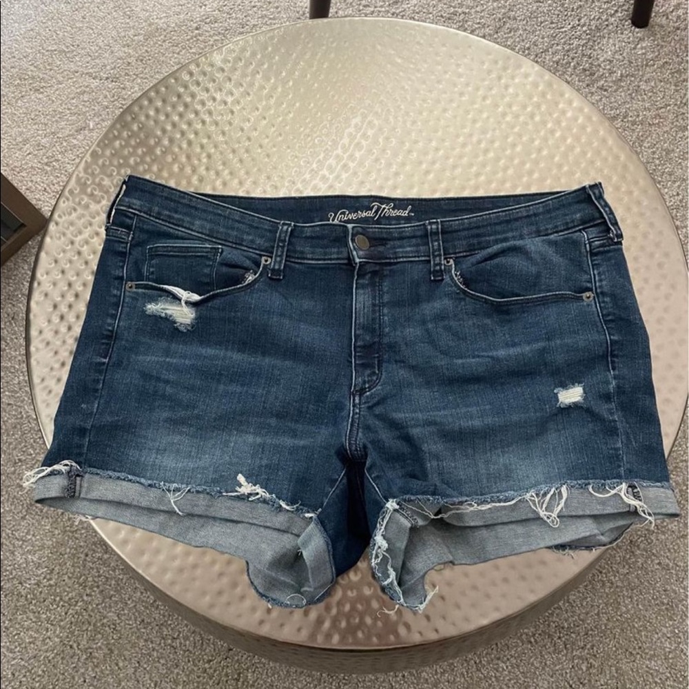Universal thread jean shorts